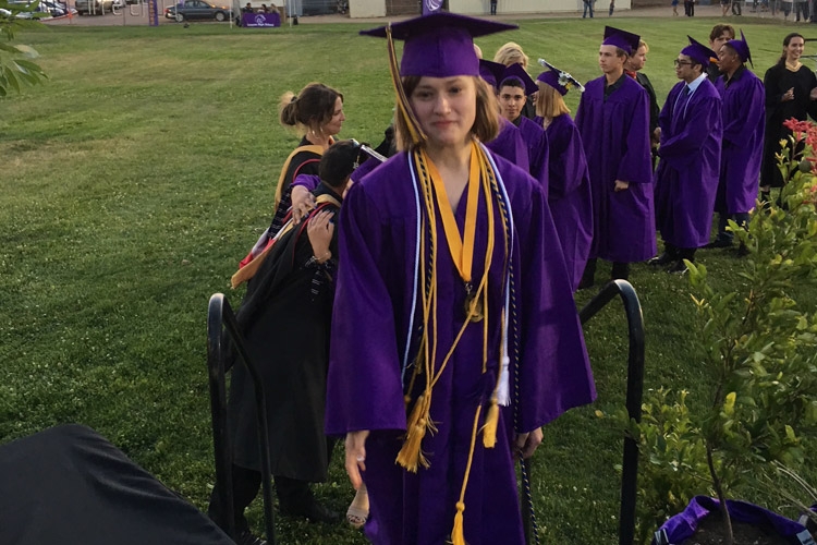 VHS Graduation 2018 - Students Receive Diplomas